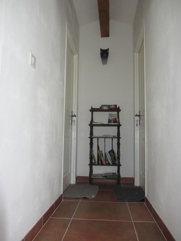 Les Cimes Bed & Breakfast Saint-Pierre-de-Riviere Exterior photo